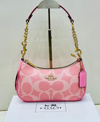 Coach Taire - Pink