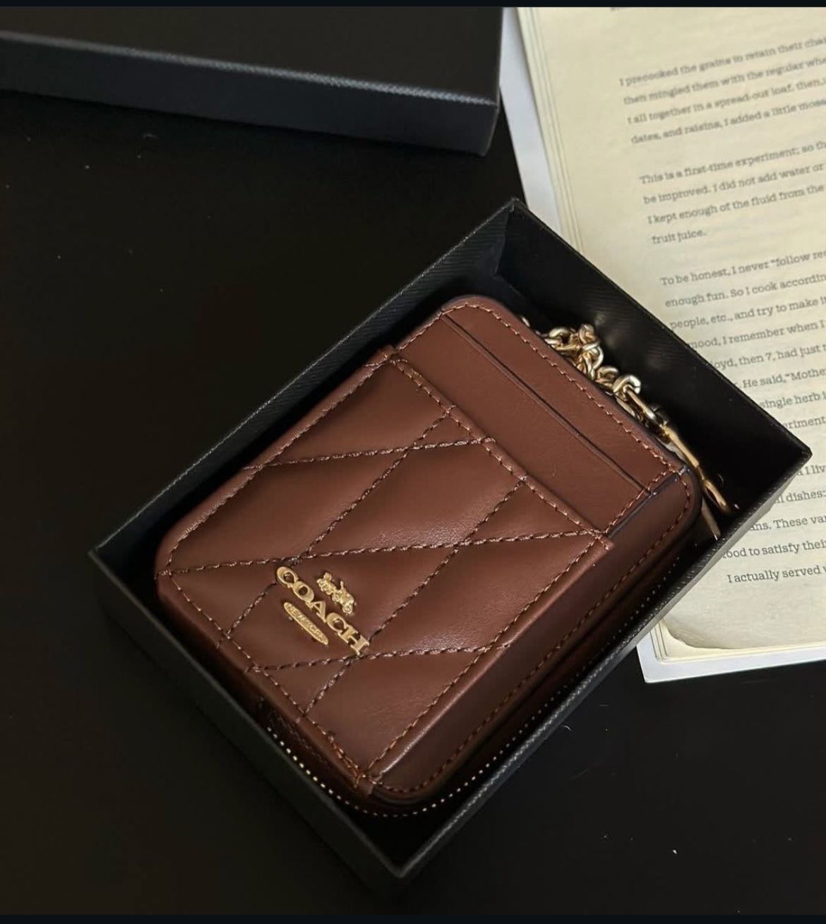 Coach Zipper Card Case - Brown