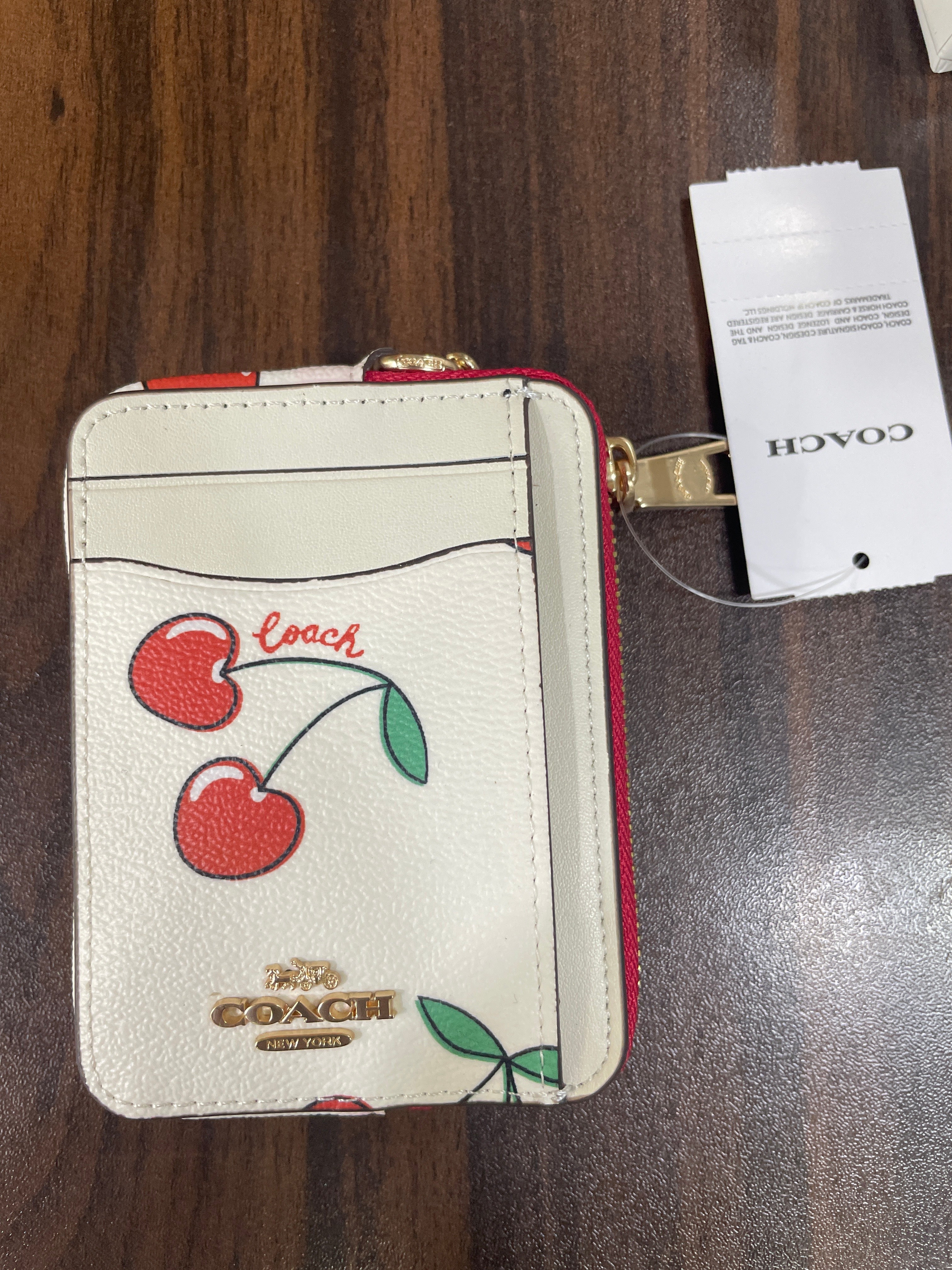 Coach Zipper Card Case - Cherry