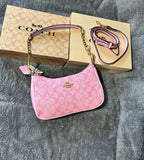 Coach Taire - Pink