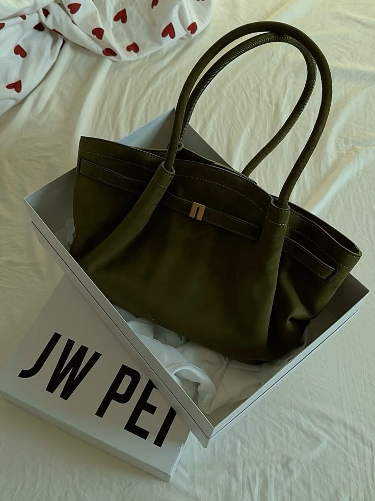 JW PEI Hana Faux Suede - Green
