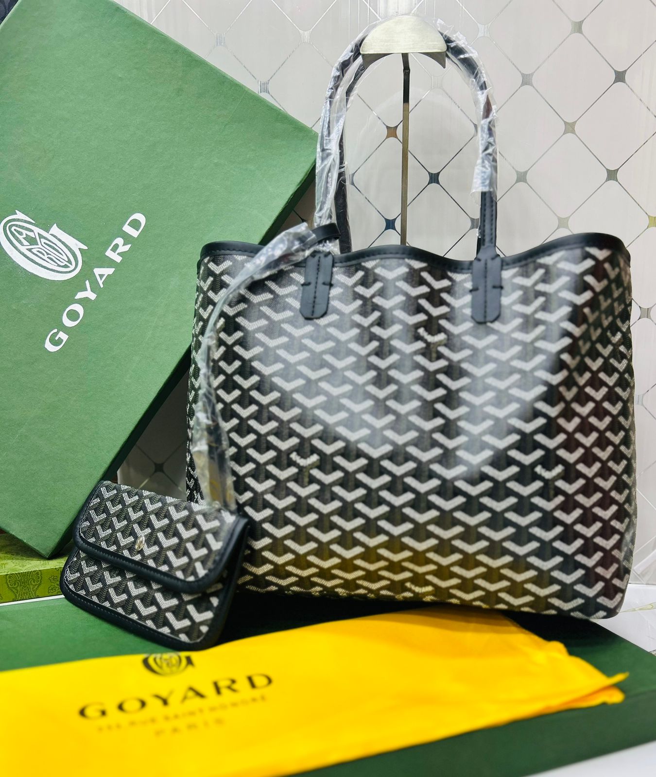 Goyard Tote Bag - Black (Large With Pouch)