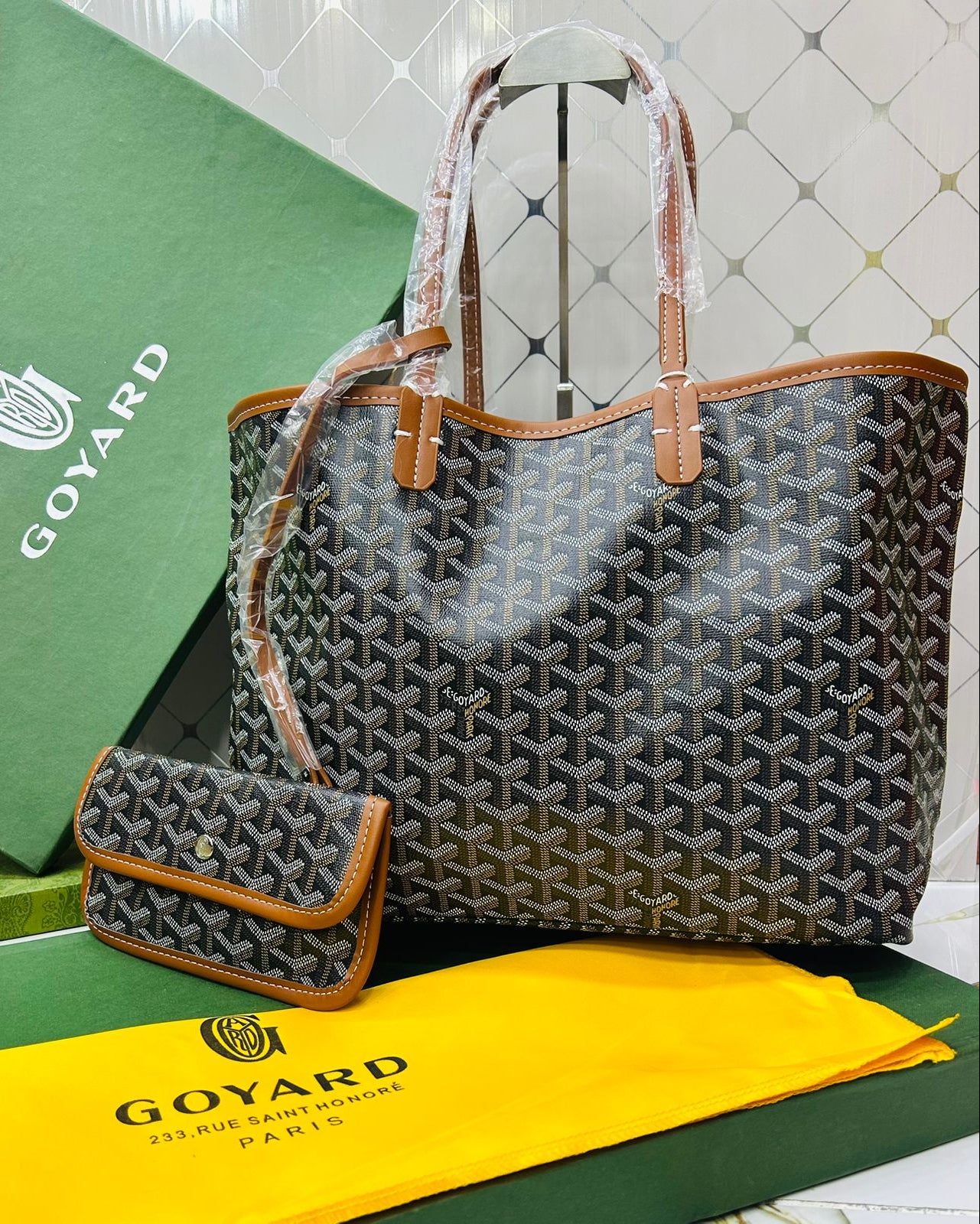 Goyard Tote Bag - Black (Large With Pouch)