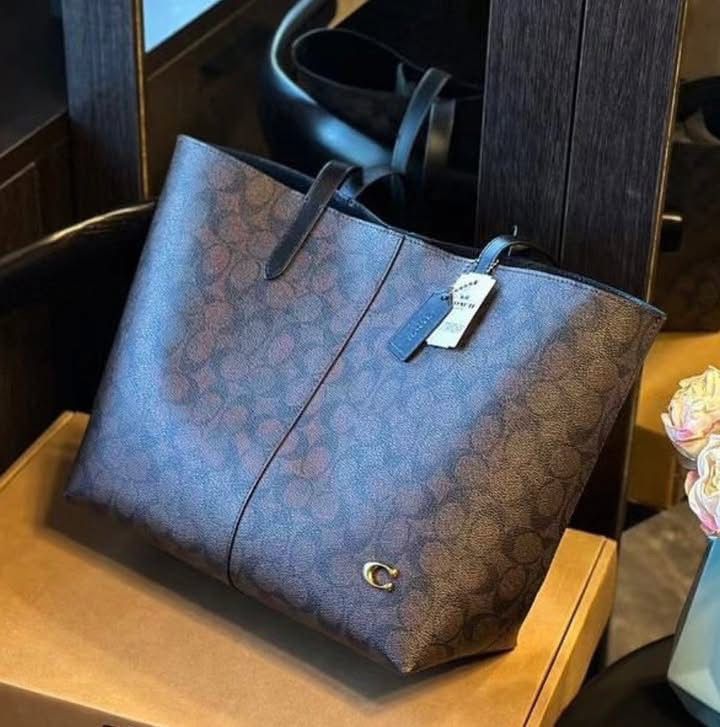 Coach - Canvas North 32 brown
